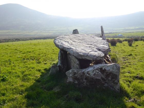 Leabaleaha (Wedge Tomb)