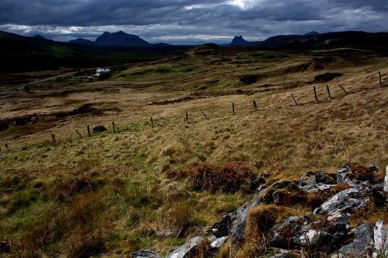 Cnoc Chaornaidh Centre (Chambered Cairn)