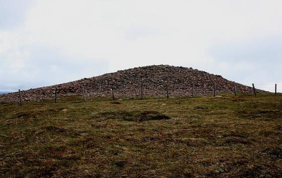 Tinto (Cairn(s))