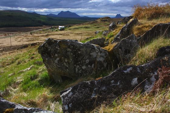 Cnoc Chaornaidh Centre (Chambered Cairn)