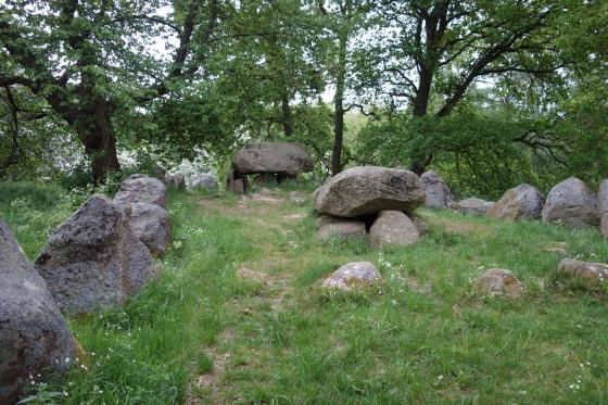 Konge Dyssen (Long Barrow)