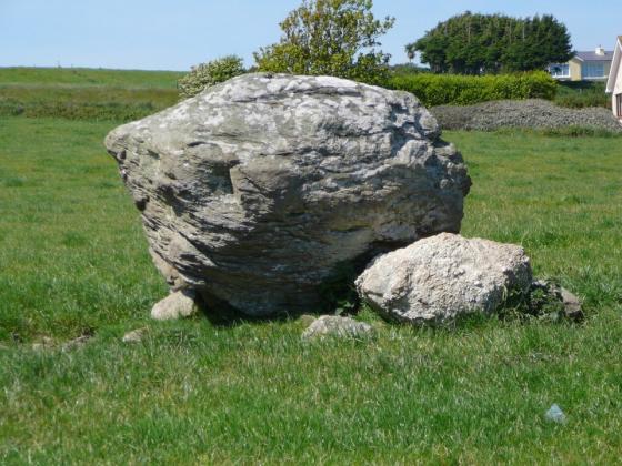 Burgatia (Dolmen / Quoit / Cromlech)