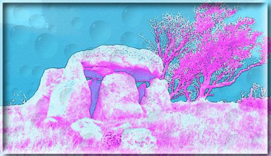 The Hellstone (Dolmen / Quoit / Cromlech)