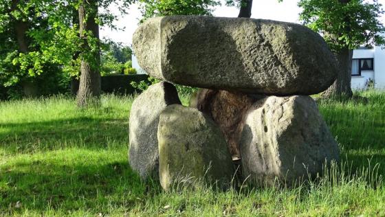 Langen (Geestland) (Chambered Tomb)