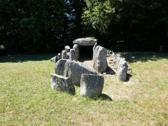 La Table aux Diables (Allee-Couverte)