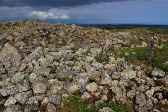 Chapel Carn Brea (Entrance Grave)