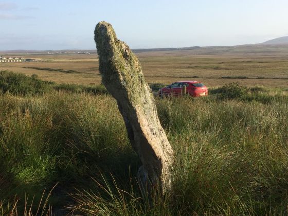 Carragh Bhan (Standing Stone / Menhir)