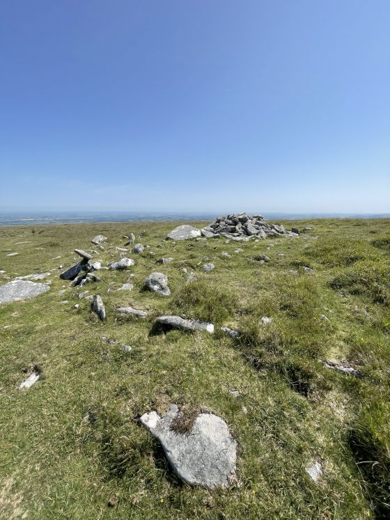Cosdon Beacon (Cairn(s))
