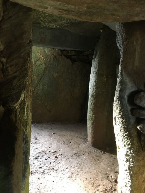 Bryn Celli Ddu (Chambered Cairn)