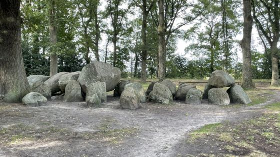 D17 Rolde (Hunebed)