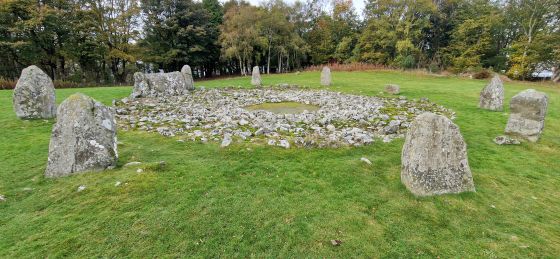 Loanhead of Daviot (Stone Circle)