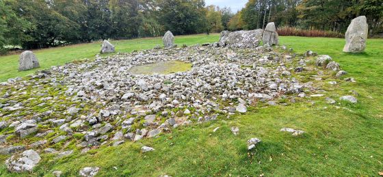 Loanhead of Daviot (Stone Circle)