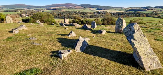 Tomnaverie (Stone Circle)