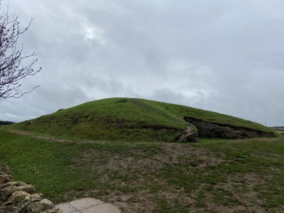 Belas Knap (Long Barrow)