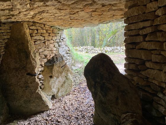 Belas Knap (Long Barrow)