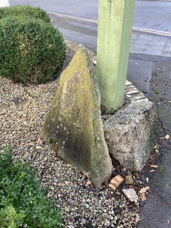 Hare Stone (Standing Stone / Menhir)