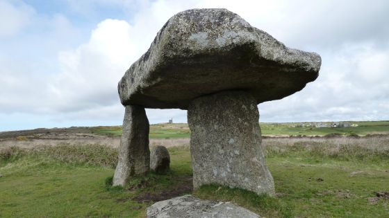 Lanyon Quoit
