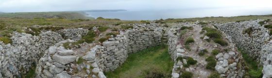 Carn Gluze (Chambered Cairn)