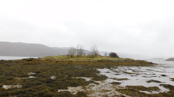 Eilean Carnaich (Cairn(s))