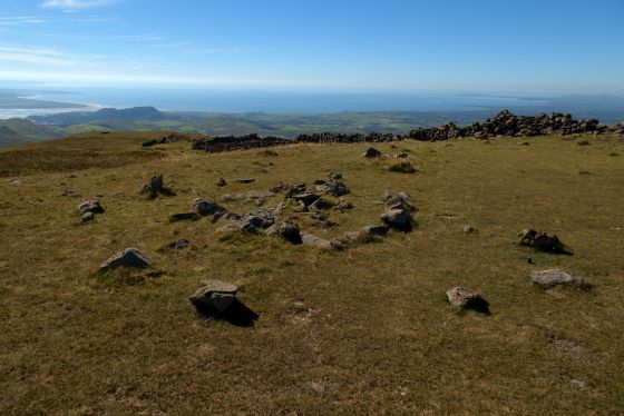 Moel Hebog (Barrow / Cairn Cemetery)