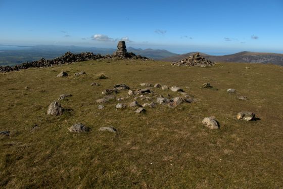 Moel Hebog (Barrow / Cairn Cemetery)