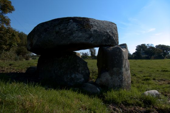 Cefn Isaf (Dolmen / Quoit / Cromlech)