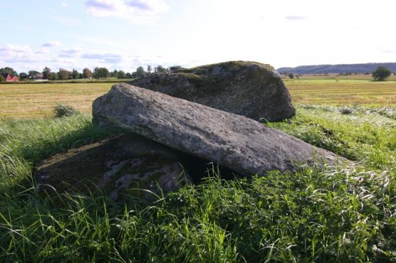 Haragårdens gånggrift (Passage Grave)