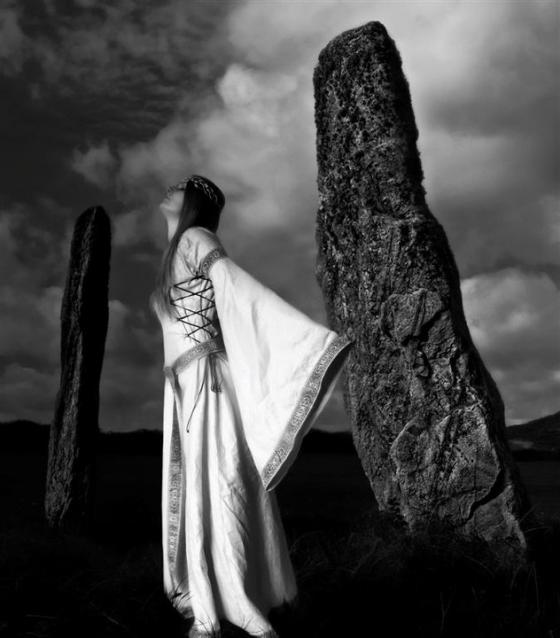 Penrhosfeilw (Standing Stones)