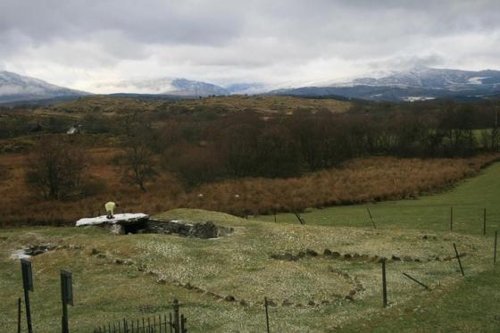 Capel Garmon (Chambered Cairn)