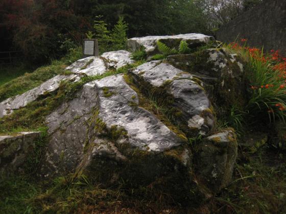 Boheh (Cup and Ring Marks / Rock Art)