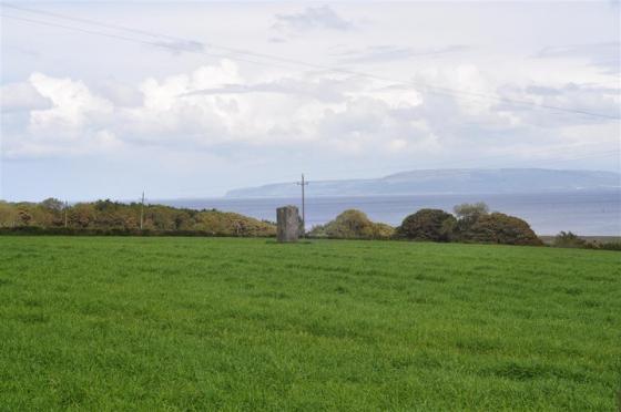 Ardmore (Standing Stone / Menhir)