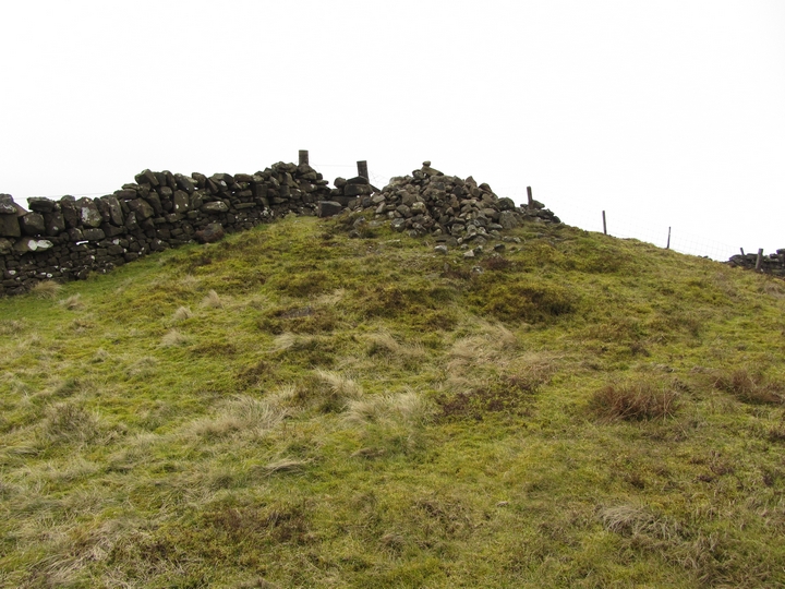 Image of West Cairn Hill (Cairn(s)) by thelonious