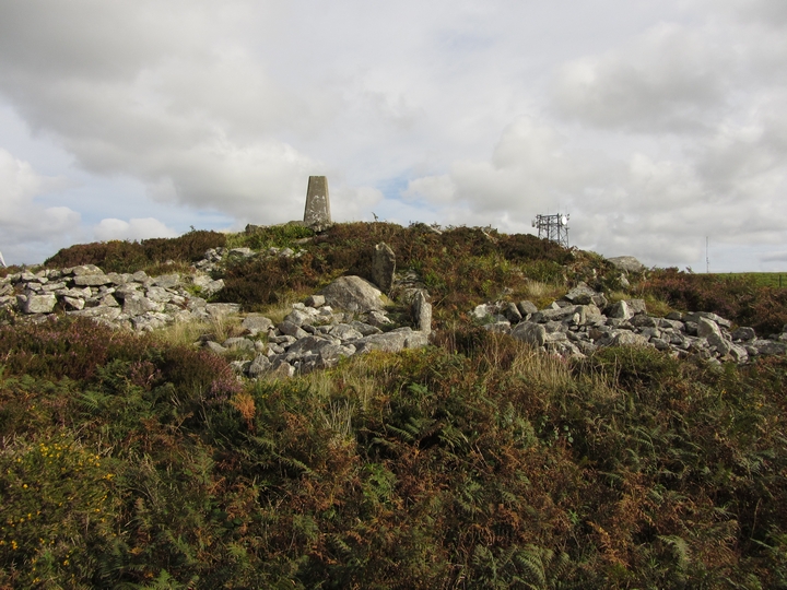 Image of Carnmenellis (Cairn(s)) by thelonious