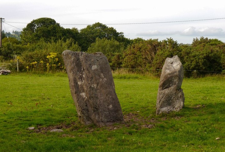 Image of Cools (Standing Stones) by Meic