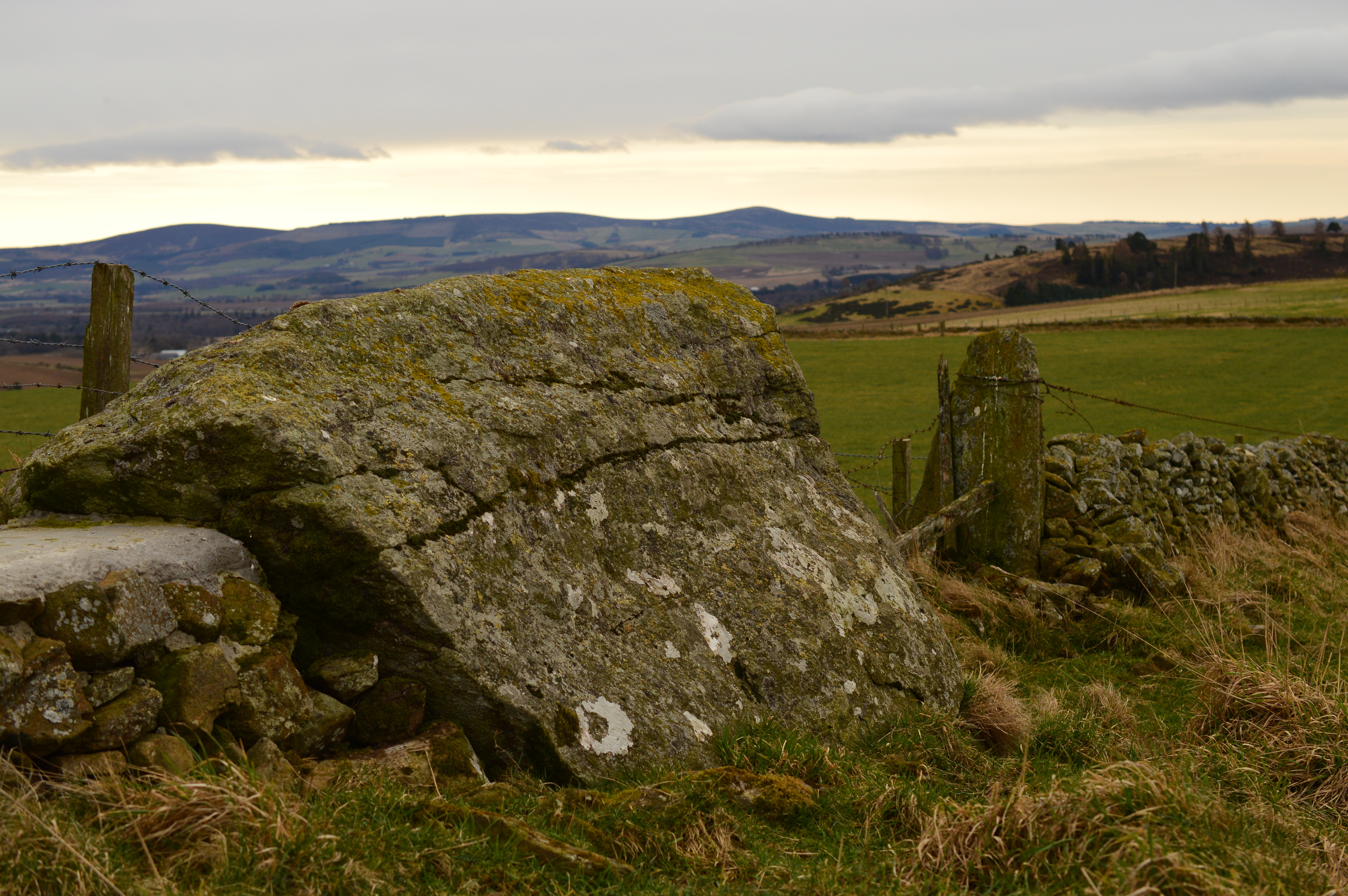 Image of Corrie (Cairn(s)) by thelonious