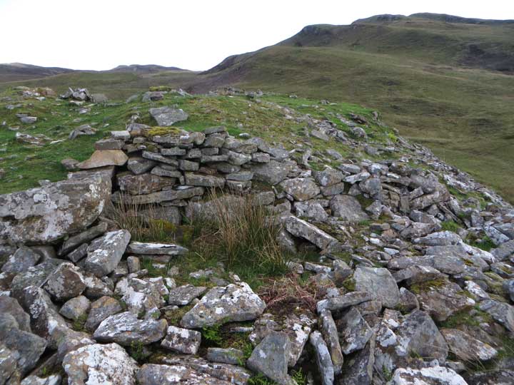 Image of Dun Kearstach by LesHamilton