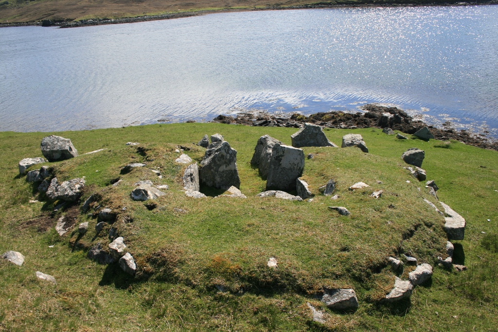 Image of Islesburgh (Chambered Cairn) by Ravenfeather