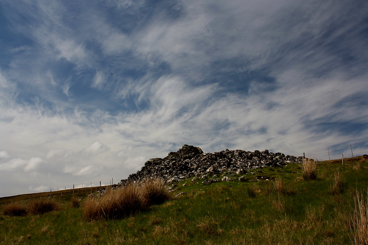 Image of Carn Richard (Chambered Cairn) by GLADMAN