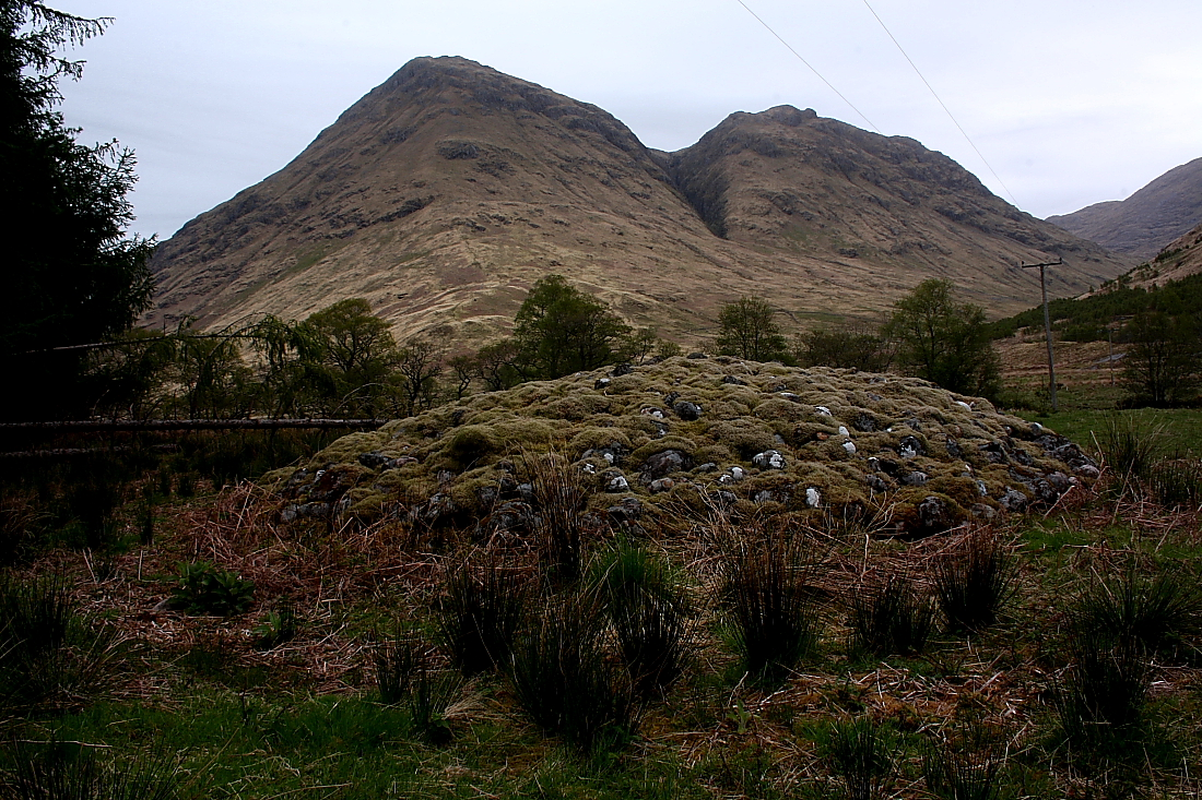 Image of Glen Etive (Round Cairn) by GLADMAN