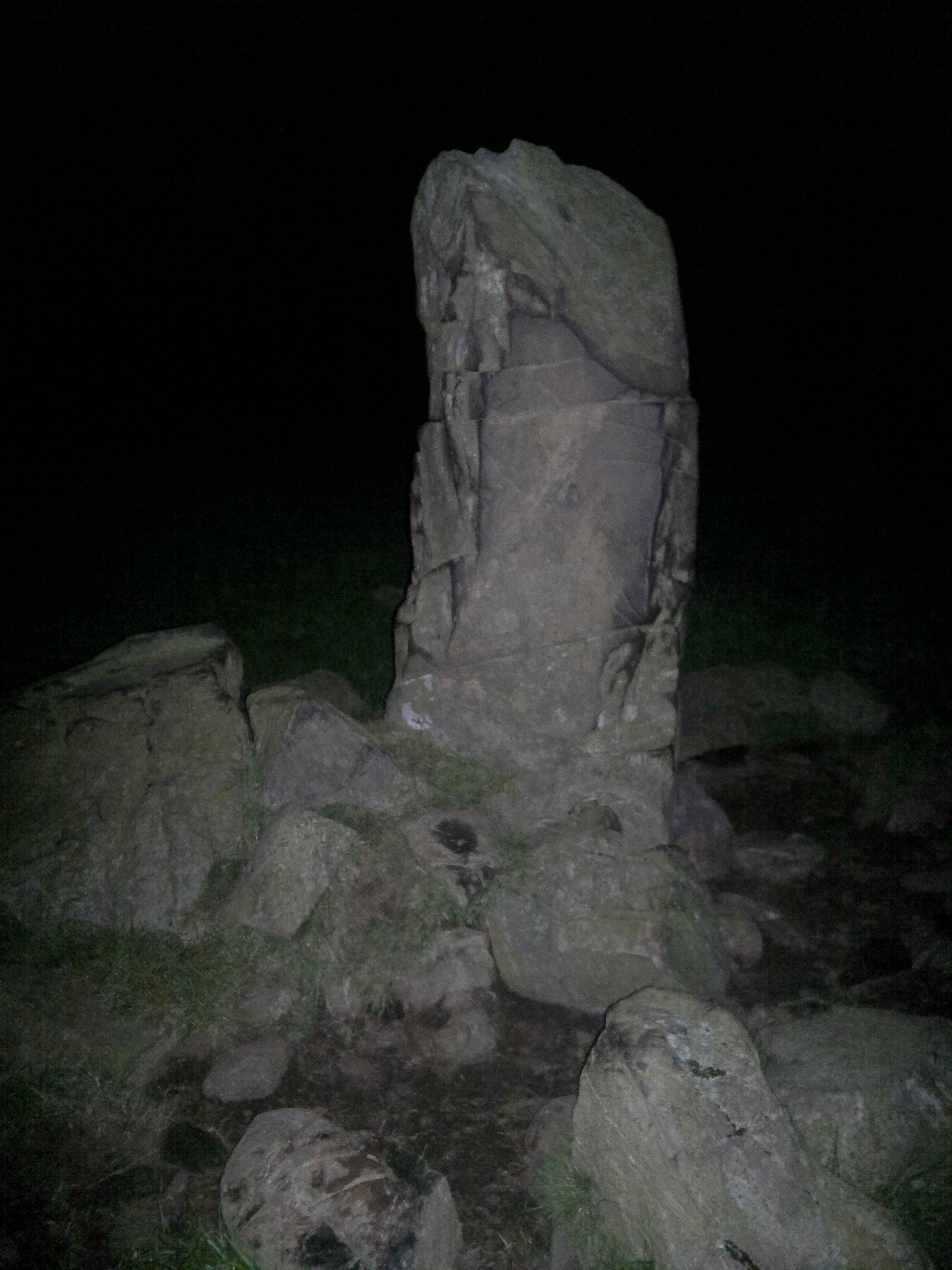Image of Knock and Maize (Standing Stone / Menhir) by spencer