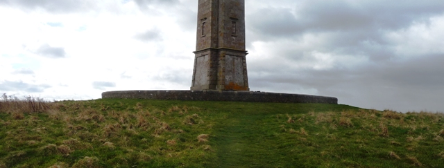 Image of Meethill (Cairn(s)) by drewbhoy
