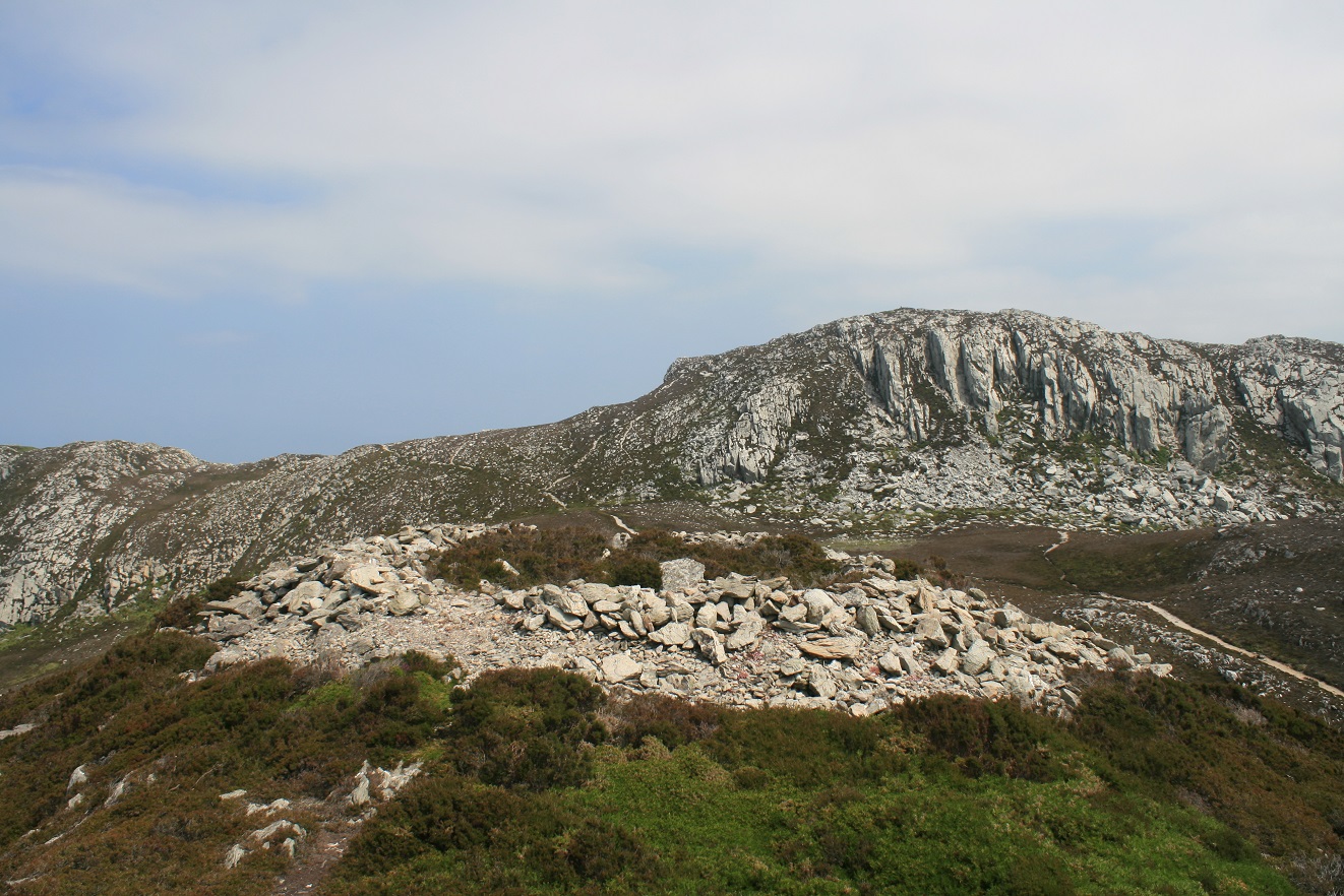 Image of Gogarth Bay (Round Cairn) by postman