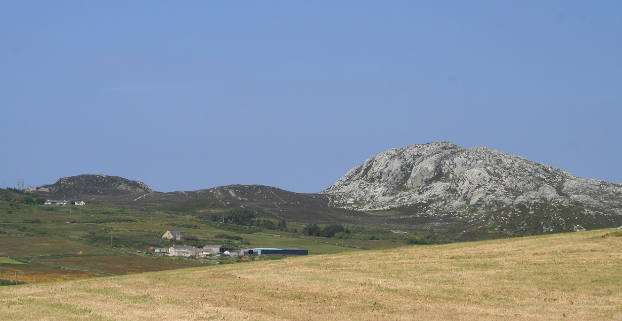 Image of Gogarth Bay (Round Cairn) by postman