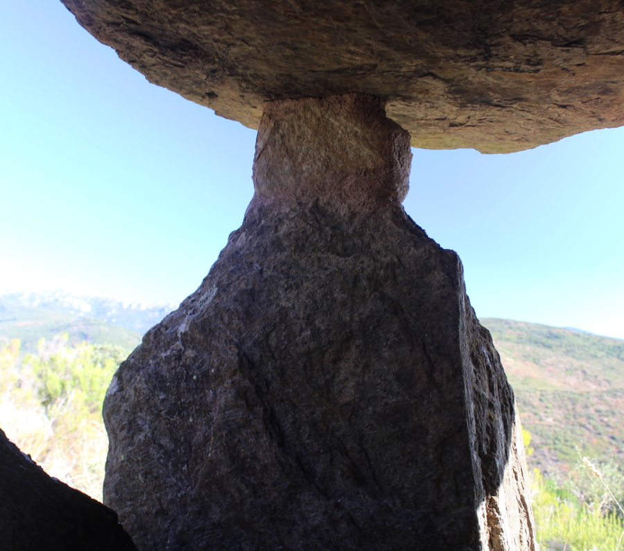 Image of Dolmen de Morelles by tiompan