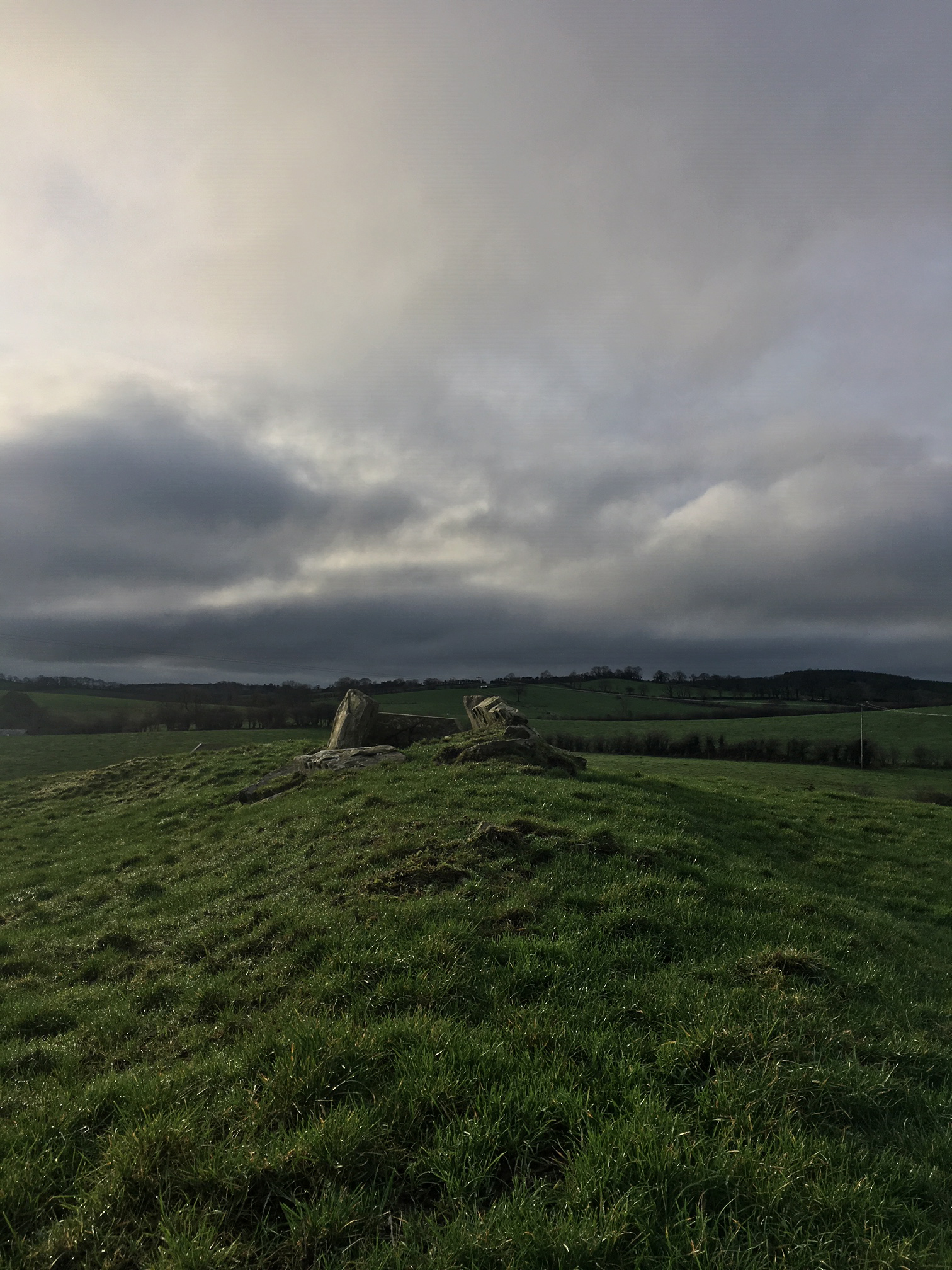 Image of Edengora (Wedge Tomb) by ryaner