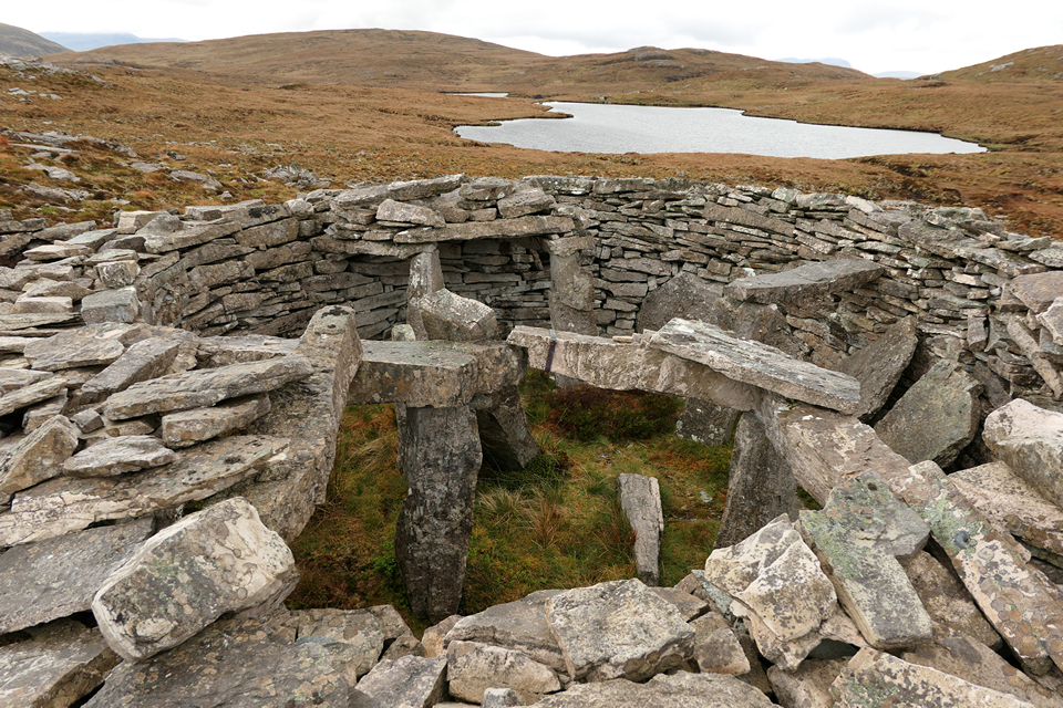 Image of Meall Meadhonach, Loch Eriboll (Ancient Village / Settlement / Misc. Earthwork) by thelonious