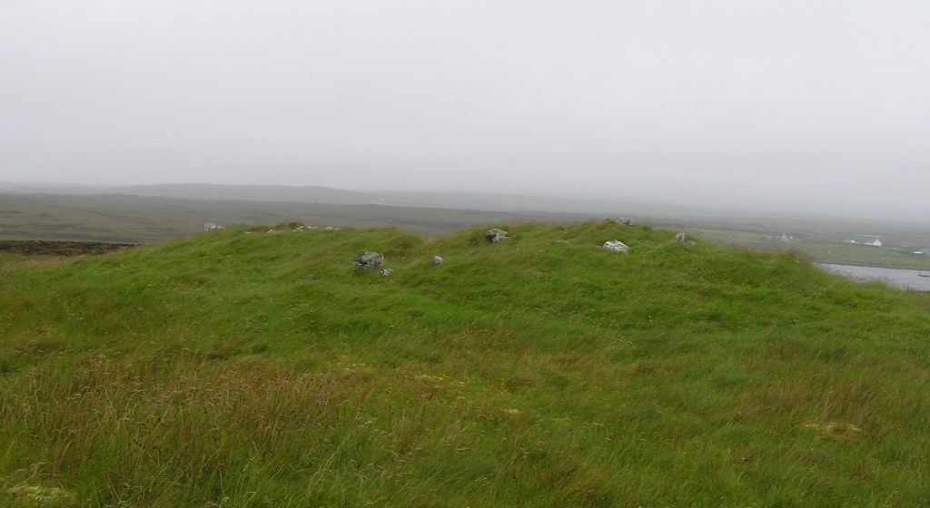 Image of Craonaval North (Chambered Cairn) by drewbhoy