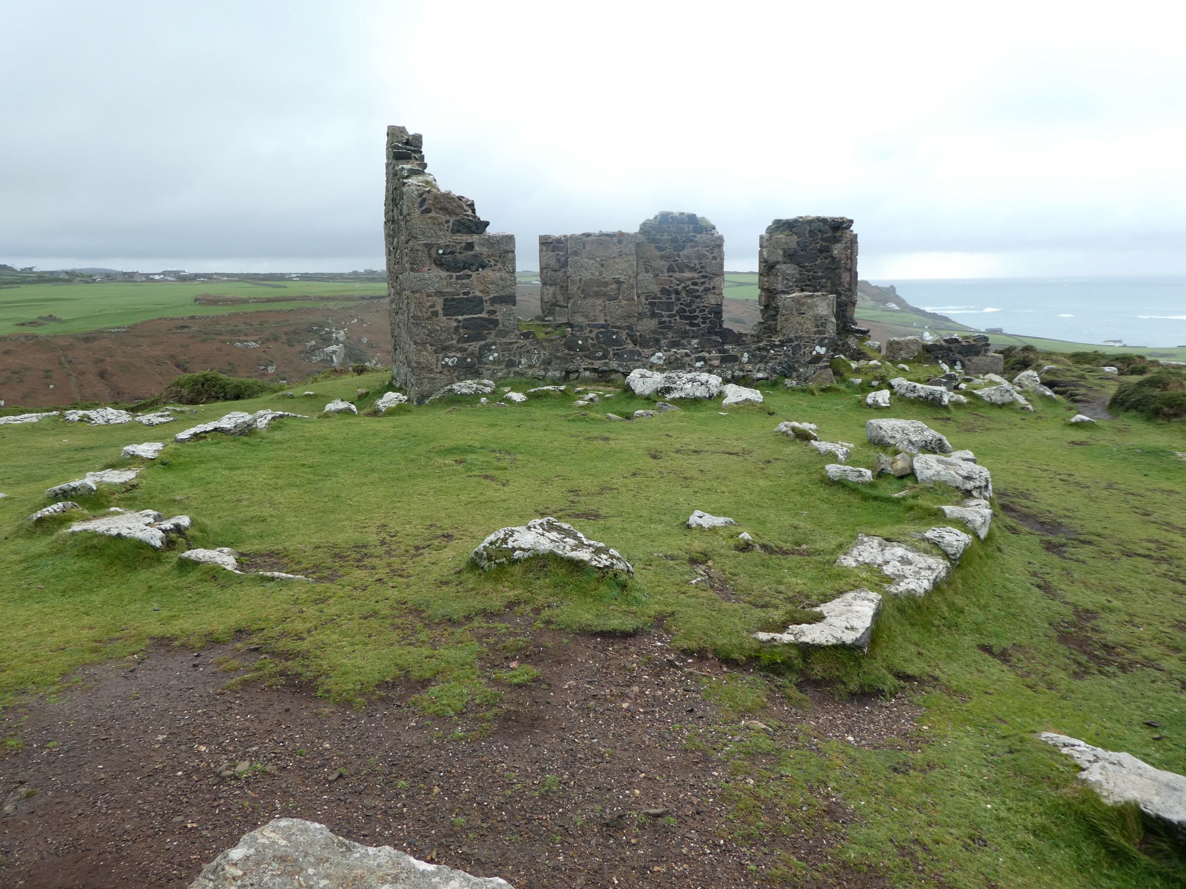 Image of Kenidjack Cairn Circle by costaexpress