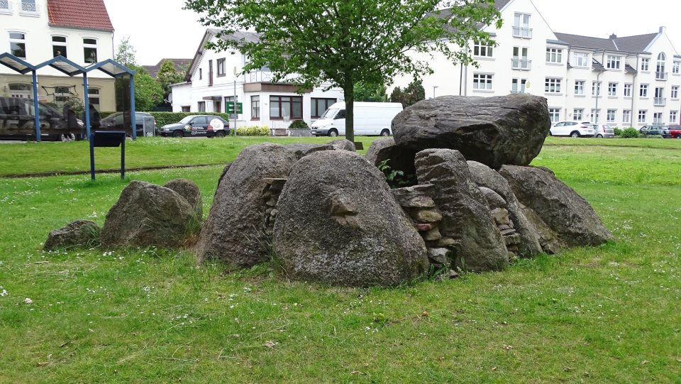 Image of Schalkholz (Passage Grave) by Nucleus