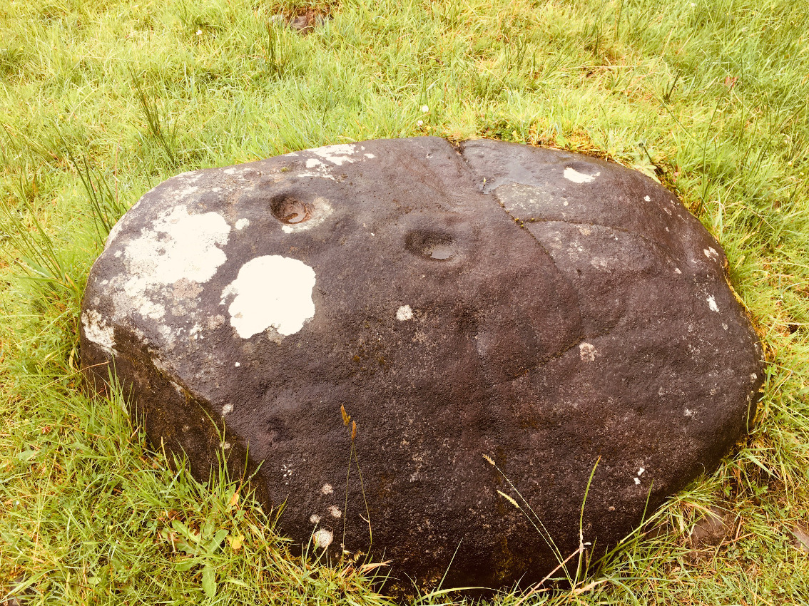 Image of Killykeeghan (Cup and Ring Marks / Rock Art) by ryaner